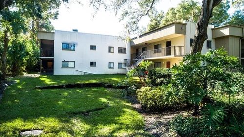 apt-202-3300 Fox Chase Cir N, PALM HARBOR, FL, 34683-2331 | Card Image