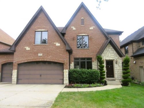 795 N Kenilworth Avenue, Elmhurst, IL, 60126 | Card Image