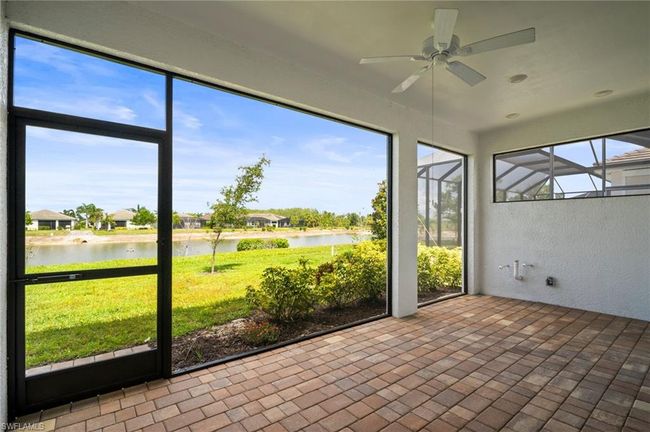 28041 Captiva Shell Loop, House other with 3 bedrooms, 4 bathrooms and 3 parking in BONITA SPRINGS FL | Image 21
