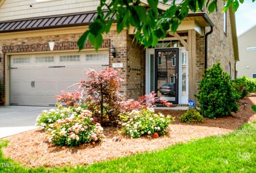 630 Stags Leap Ct, High Point, NC, 27265-8729 | Card Image