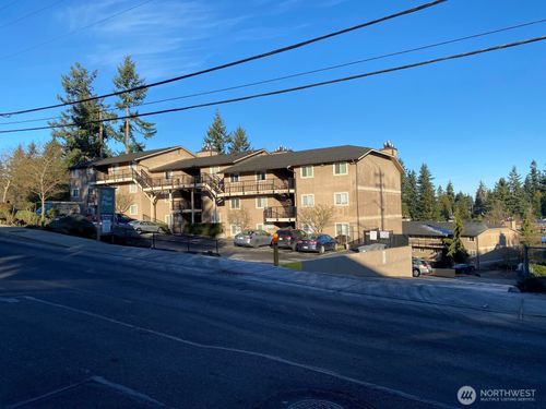 unit-b10-323 75th St Se, Everett, WA, 98203-5579 | Card Image