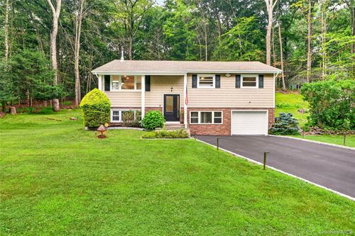 1193 Winding Ct, Mohegan Lake, NY, 10547-2010 | Card Image
