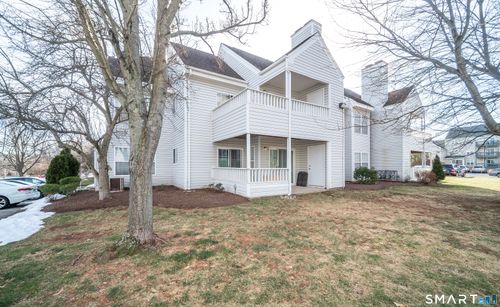 10-14 Forest Glen Cir, Middletown, CT, 06457 | Card Image