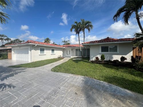 4233 Jackson St, Hollywood, FL, 33021-7329 | Card Image