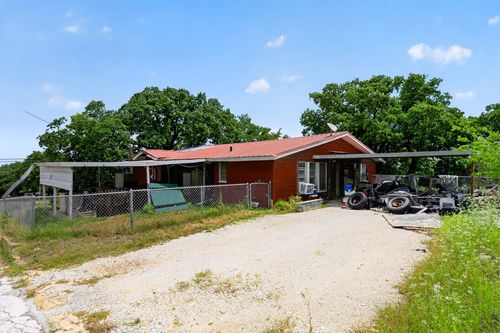 810 W Plummer St, Eastland, TX, 76448-2543 | Card Image