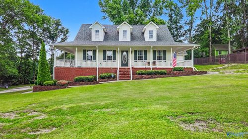 22926 Horseshoe Bnd, Athens, AL, 35613-7065 | Card Image