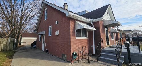 7240 Rockdale, Detroit, MI, 48239-1017 | Card Image