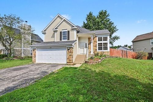 1457 Beaumont Cir, Bartlett, IL, 60103-2975 | Card Image