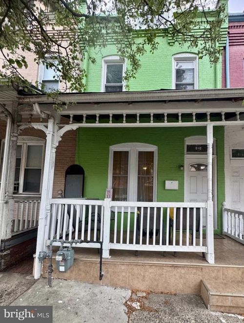 816 Schuylkill Ave, READING, PA, 19601-2320 | Card Image