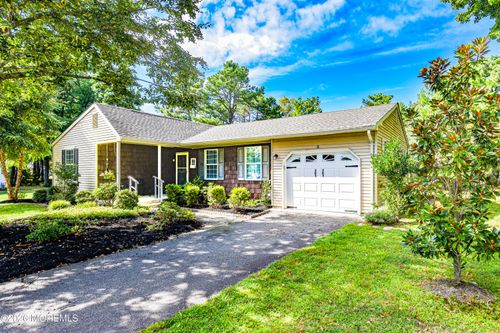 3 Brookdale Ct, WHITING, NJ, 08759-3263 | Card Image