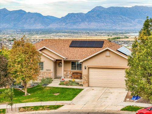 3892 E South Pass Cv, Eagle Mountain, UT, 84005-6237 | Card Image