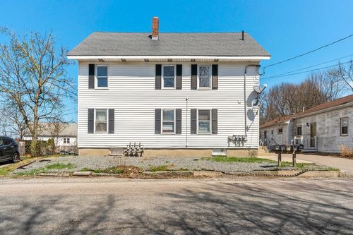 63 W Carpenter St, Attleboro, MA, 02703-7745 | Card Image