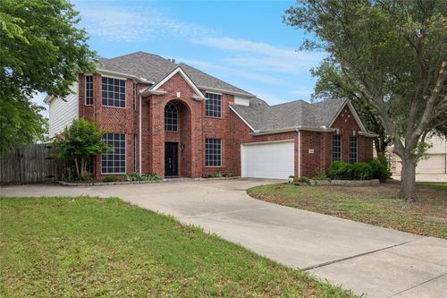 2702 Saint Charles Dr, Mansfield, TX, 76063-4067 | Card Image