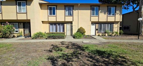 2452 Oliver Dr, Hayward, CA, 94545-4125 | Card Image