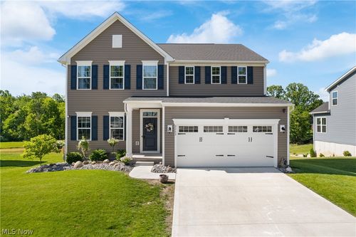 2262 Monaco St Nw, Uniontown, OH, 44685-5711 | Card Image