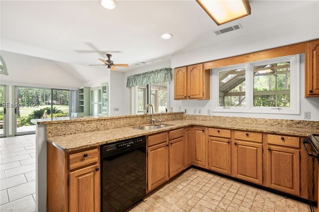 5 Pheasant Run Ct, House other with 3 bedrooms, 3 bathrooms and null parking in Hilton Head Island SC | Image 14
