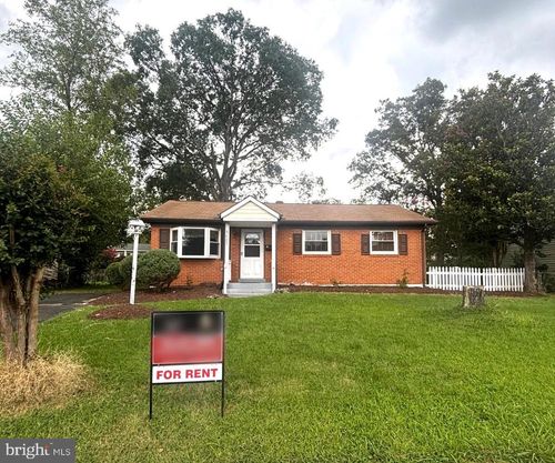 9620 King George Dr, MANASSAS, VA, 20109-3308 | Card Image