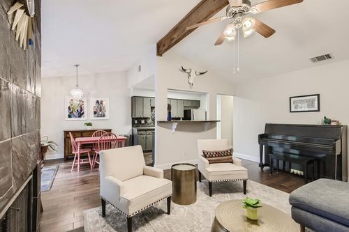 apt-304-5107 Leralynn St, Austin, TX, 78751-1939 | Card Image