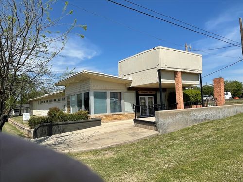1306 13th St, Bridgeport, TX, 76426-2454 | Card Image