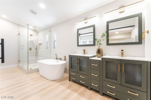 1517 Kirby Dr, Las Vegas, NV, 89117-1210 | Card Image