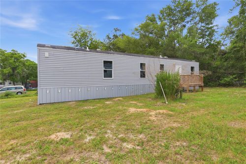 654 June Terrace, Deland, FL, 32724 | Card Image