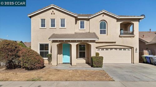 4540 Sunny Oak Dr, Turlock, CA, 95382-8665 | Card Image
