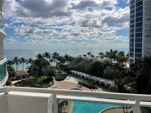 apt-621-3001 S Ocean Dr, Hollywood, FL, 33019-2867 | Card Image
