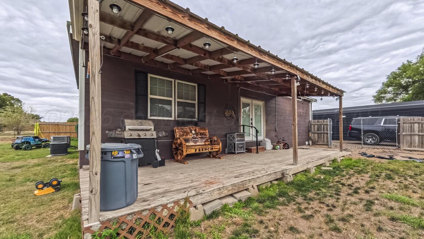 Residential in Fritch 5