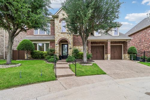 8417 Freedom Way, North Richland Hills, TX, 76182-7454 | Card Image