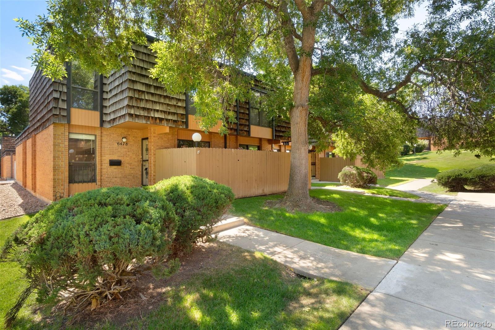 Welch Ct, Arvada, CO 80004