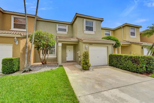 1365 Nw 154th Ln, Pembroke Pines, FL, 33028-1662 | Card Image