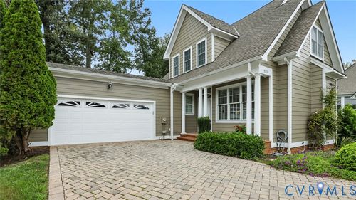 9058 Amberhill Loop, North Chesterfield, VA, 23236-1252 | Card Image