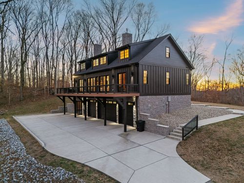 7650 Chipmunk Ln, Nashville, TN, 37221-5415 | Card Image