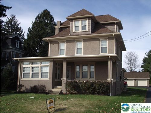 8115 Main St, Fogelsville, PA, 18051-1725 | Card Image