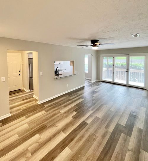 606 Queensway Ct, Cold Spring, KY, 41076-1868 | Card Image