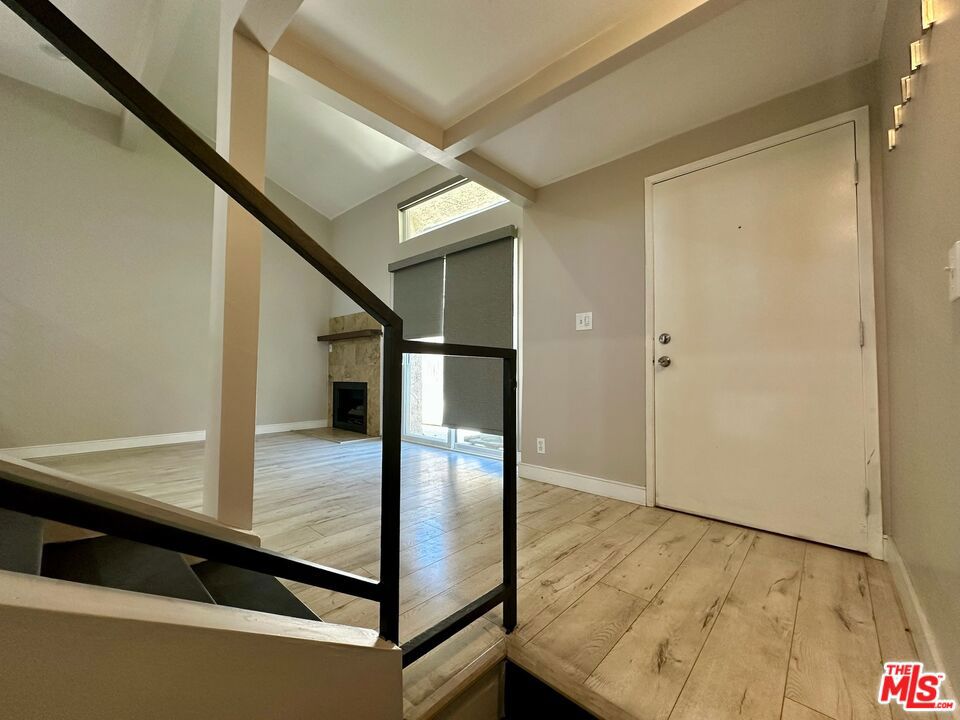 Residential Lease in Van Nuys 5
