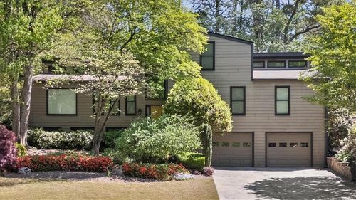 2420 Castle Ln Ne, Marietta, GA, 30062-5207 | Card Image