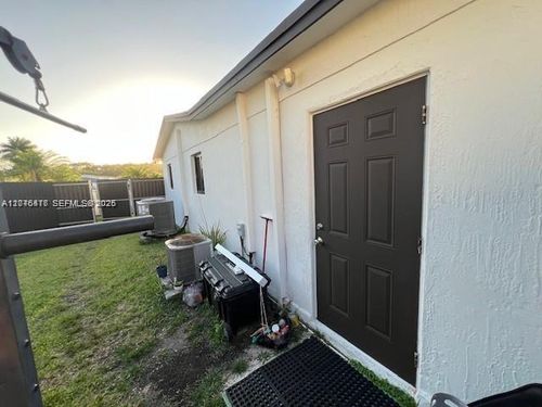 0-16025 Sw 299th Ter, Homestead, FL, 33033-3310 | Card Image