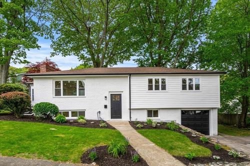 26 Parsons Dr, Swampscott, MA, 01907-2930 | Card Image