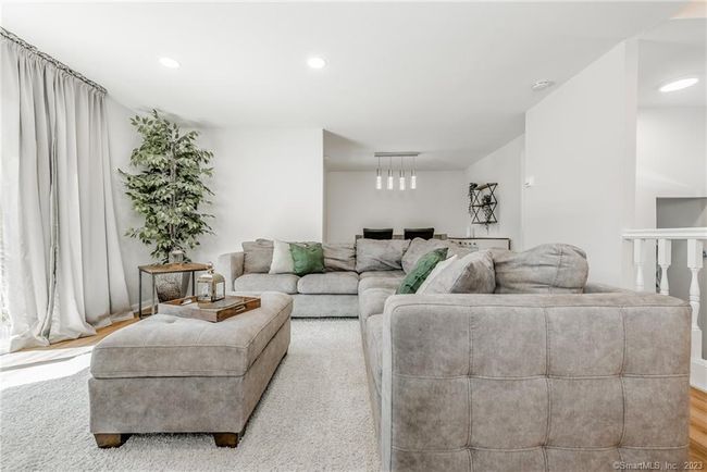 100 - 100 Spring Ln, Condo with 2 bedrooms, 2 bathrooms and 2 parking in Suffield CT | Image 12