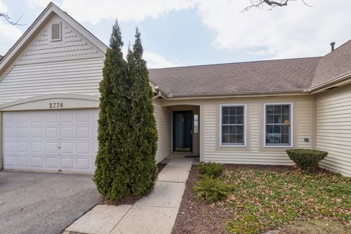 2778 N Augusta Dr, Wadsworth, IL, 60083-8917 | Card Image