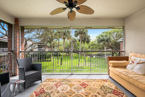 apt-2w-101 W Park Shores Cir, Indian River Shores, FL, 32963-3885 | Card Image