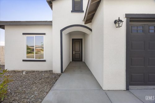 6213 Bountiful Hills Dr, Bakersfield, CA, 93306 | Card Image