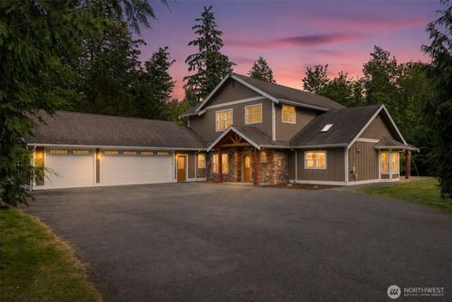 9580 Freedom Pl, Blaine, WA, 98230-6605 | Card Image
