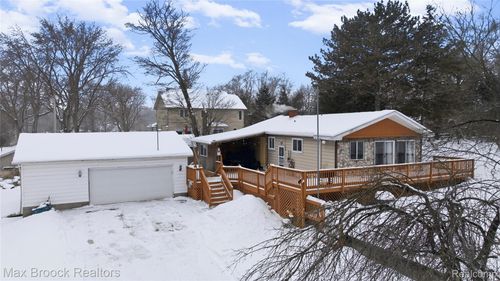 471 2nd St, Gregory, MI, 48137 | Card Image