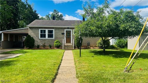 1004 32nd St, Vienna, WV, 26105-2456 | Card Image