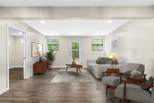 b-904 Philco Drive, Austin, TX, 78745 | Card Image