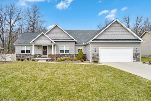 6438 Calvary Court, Youngstown, OH, 44515 | Card Image