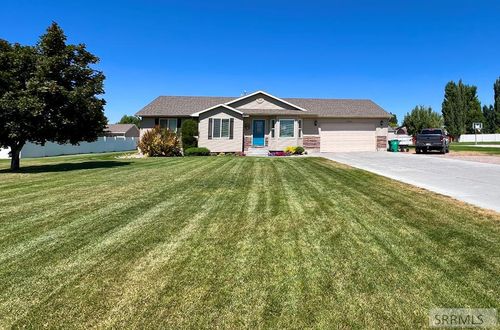 3889 E 12 N, Rigby, ID, 83442-5194 | Card Image