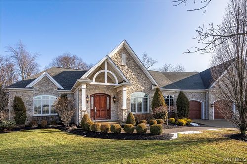 9823 Willowleaf Ct, Clarence Ctr, NY, 14032-9186 | Card Image